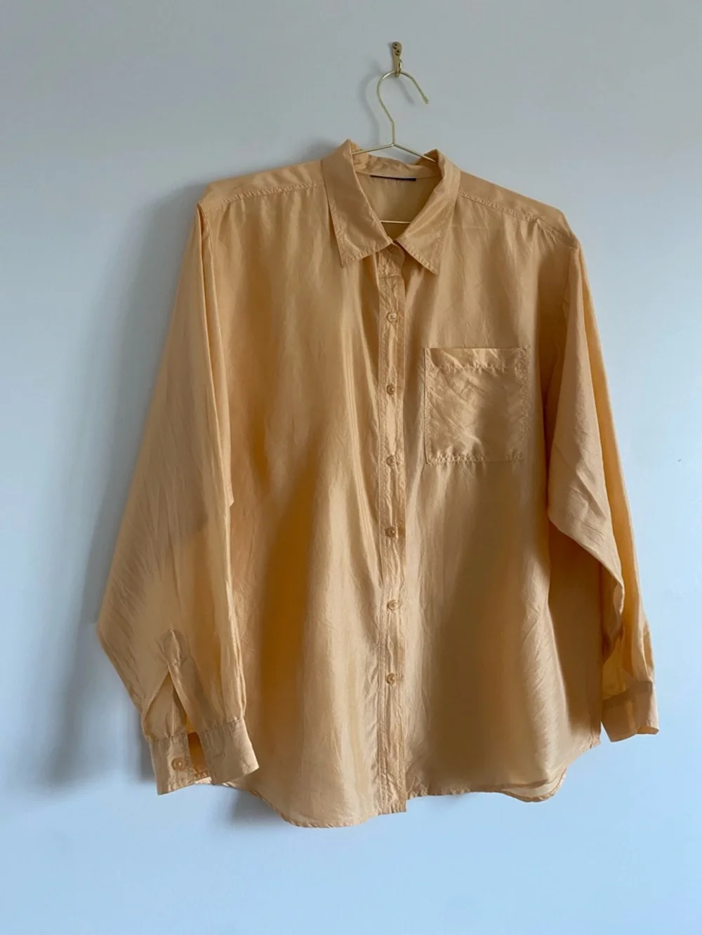 Vintage • Fluid Silk Shirt • 100% Silk • Fits L–XL - Picture 3 of 6